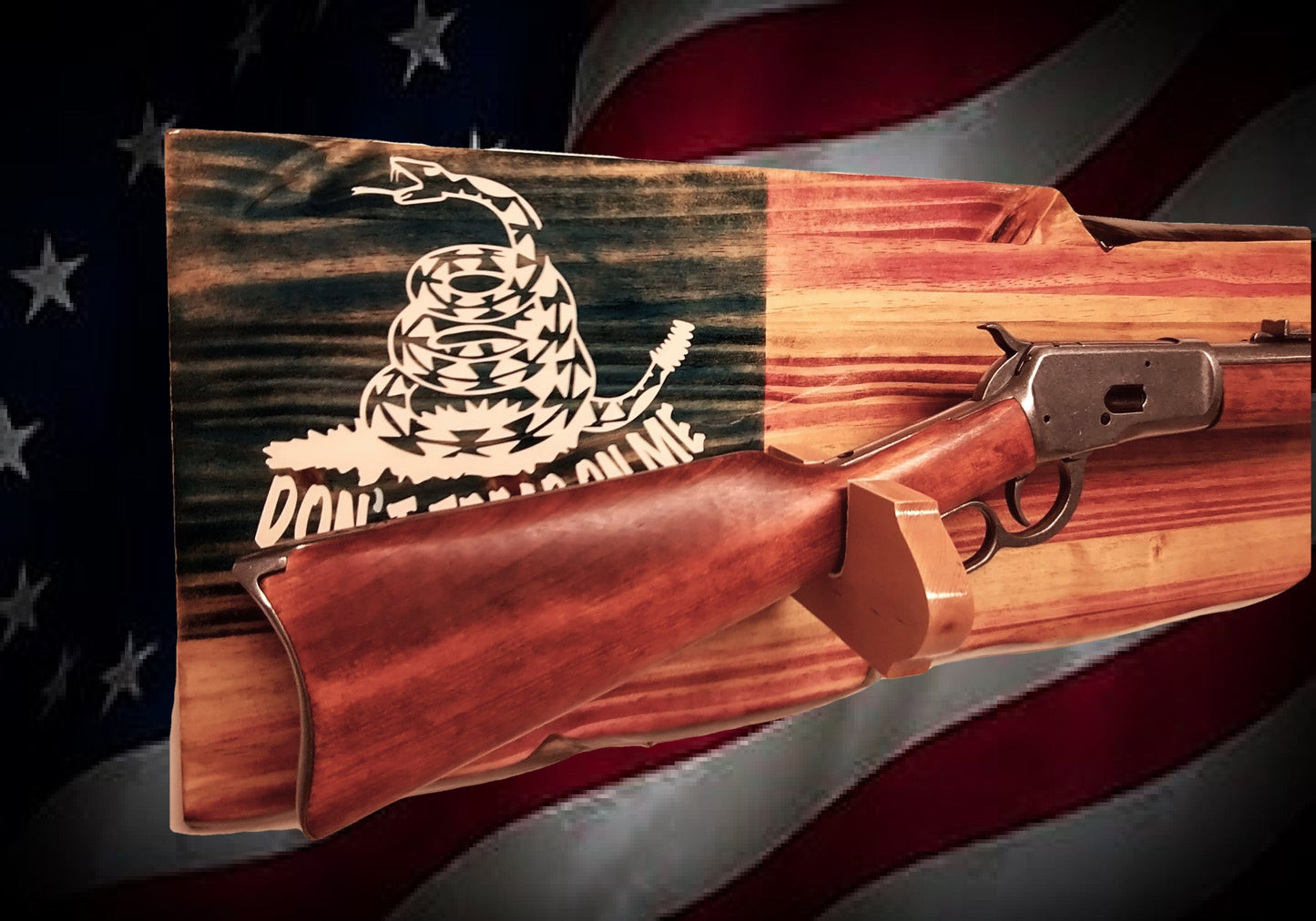 Walker Wood Gifts gun rack Rustic "Don't Tread On Me" Gun Rack Lever Action Rifle Wall Mount Americana Collectors Gift Décor
