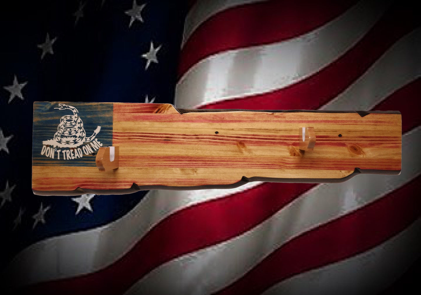 Walker Wood Gifts gun rack Rustic "Don't Tread On Me" Gun Rack Lever Action Rifle Wall Mount Americana Collectors Gift Décor