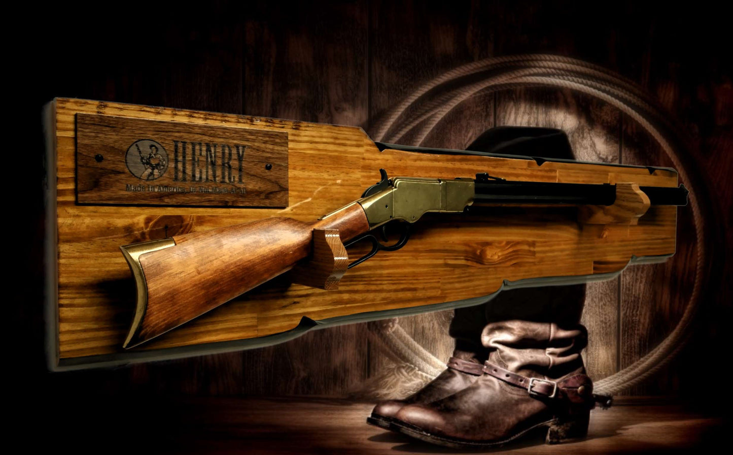 Walker Wood Gifts Rustic Lever Action Henry Gun Display Rifle Faux Live Edge Knotty Pine Cabin Décor Collectors Gift