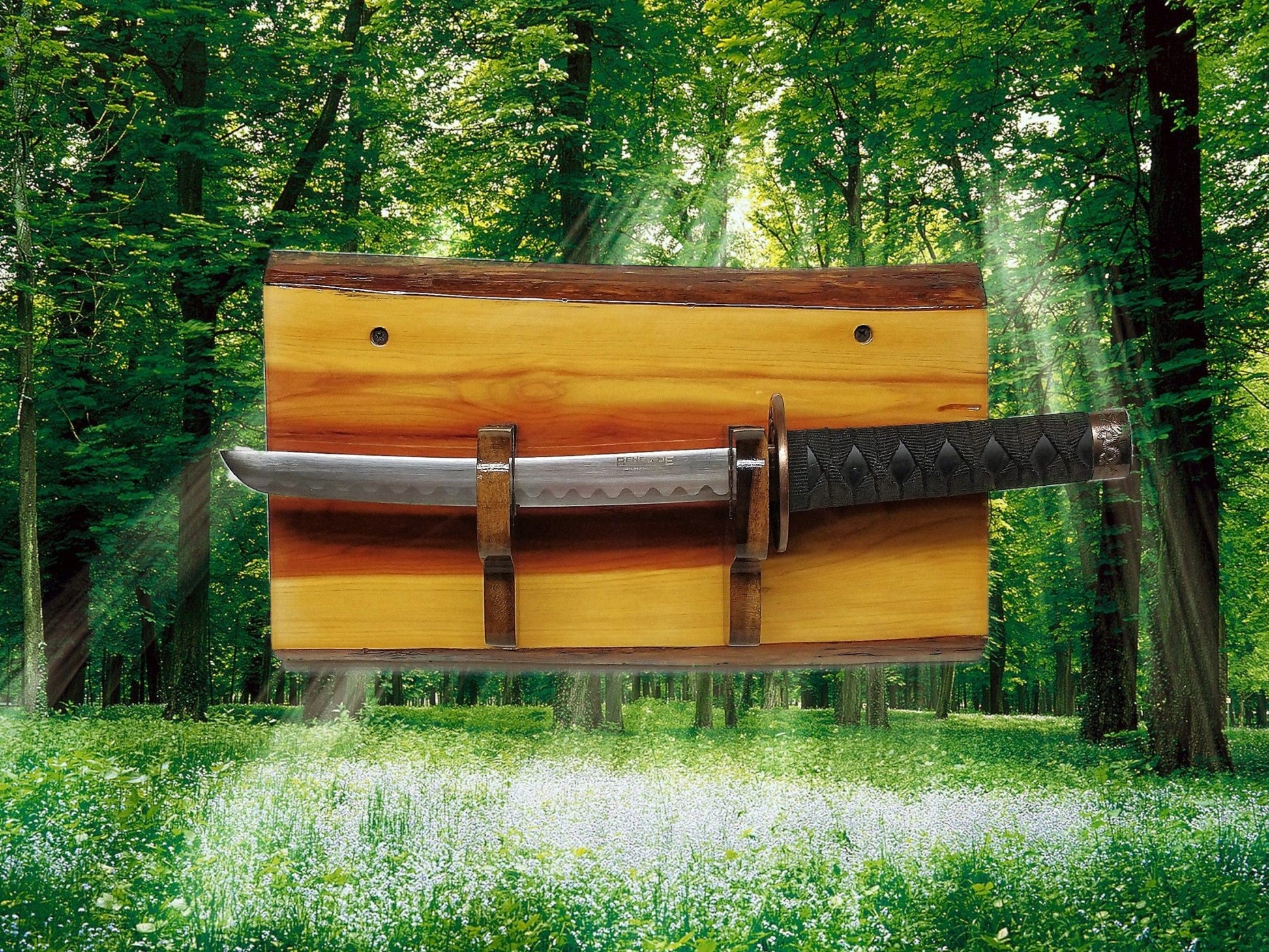 walkerwoodgifts BOWIE KNIFE RACK, Tanto, Bayonet, Dagger Stand, Small Rustic Cedar and Poplar Display Wall Rack