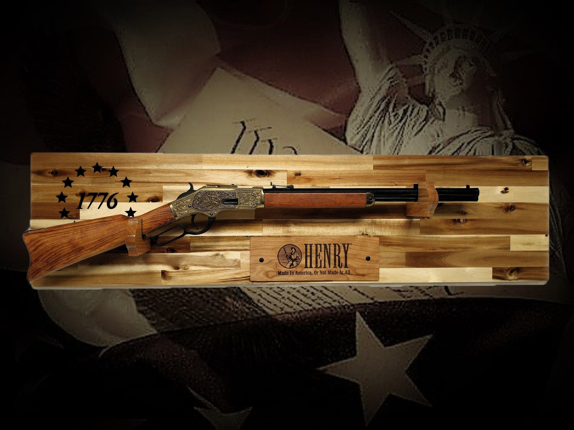 Walker Wood Gifts Bicentennial 1776 Lever Action Henry Rifle Display Cabin Acacia Gun Rack Cabin Décor Collectors Gift