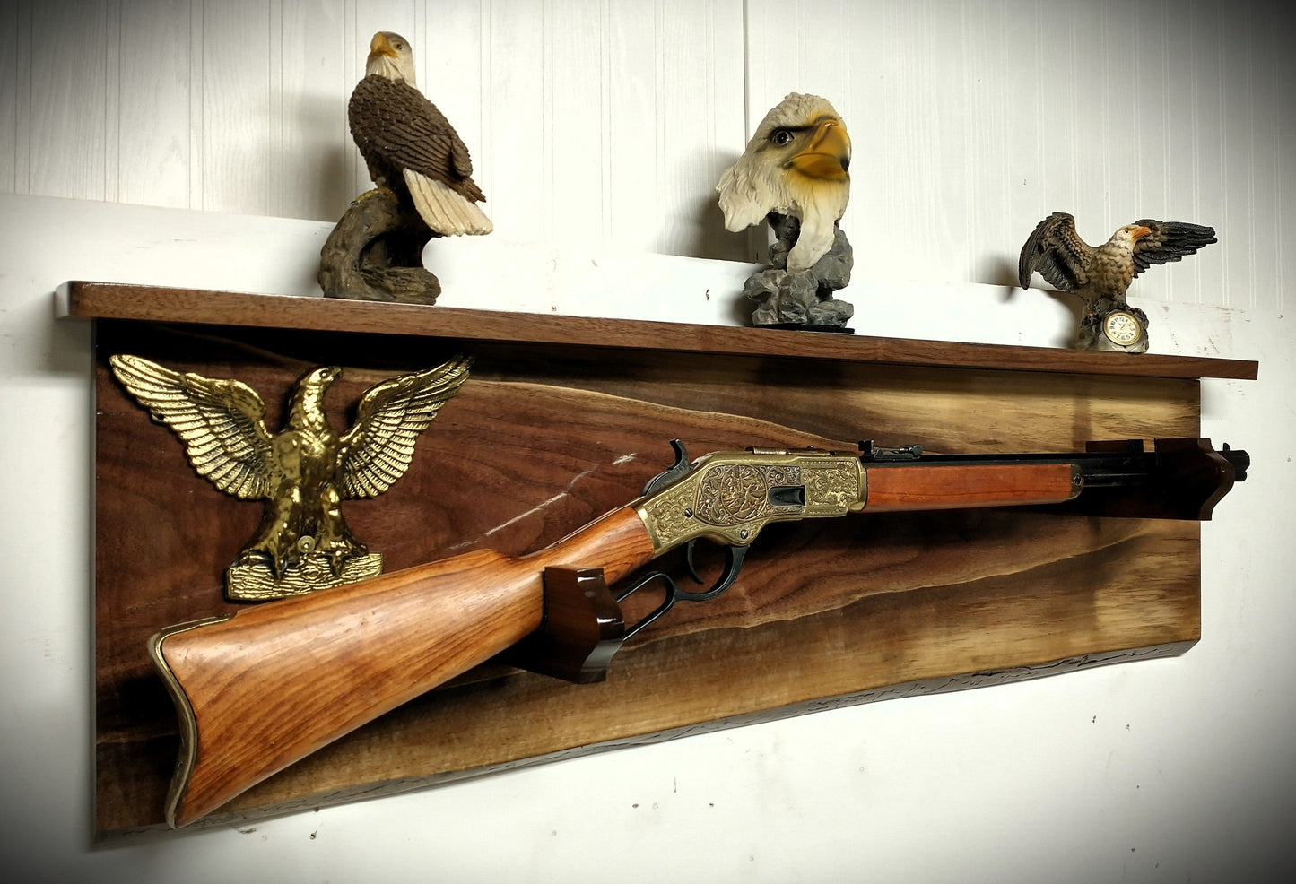 Walker Wood Gifts Gun Display Live Edge Traditional Lever Action Solid Flame Walnut Brass Eagle Rifle Display