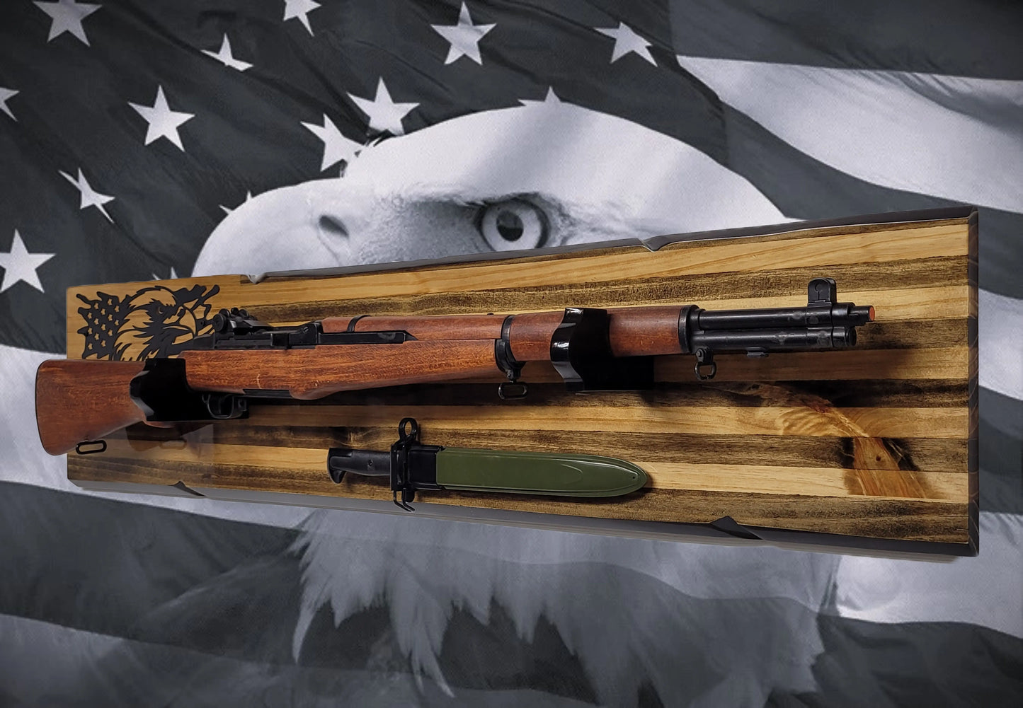 Walker Wood Gifts Gun Display M1 Garand & KA-BAR Wall Display – Knotty Pine Faux Live Edge with Black & White American Flag