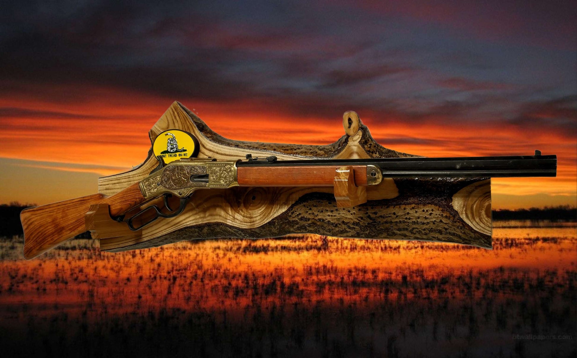 Walker Wood Gifts Gun Display Rustic Don't Tread On Me Contoured Live Edge Lever Action Gun Display Western Gift