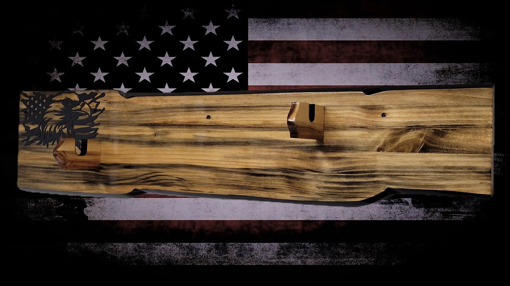 Walker Wood Gifts Gun Display Rustic Faux Live Edge Lever Action Rifle Display | Knotty Pine Gun Rack | American Eagle Flag | Handmade Wall Mount