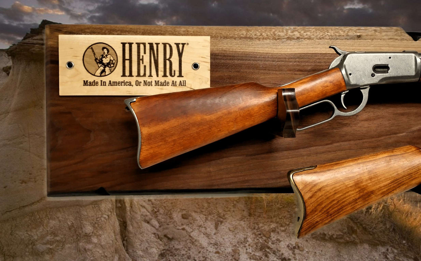 Walker Wood Gifts Gun Display Rustic Henry Lever Action 2 Place Walnut Gun Rack Wall Display Collecters Gift Western Decor
