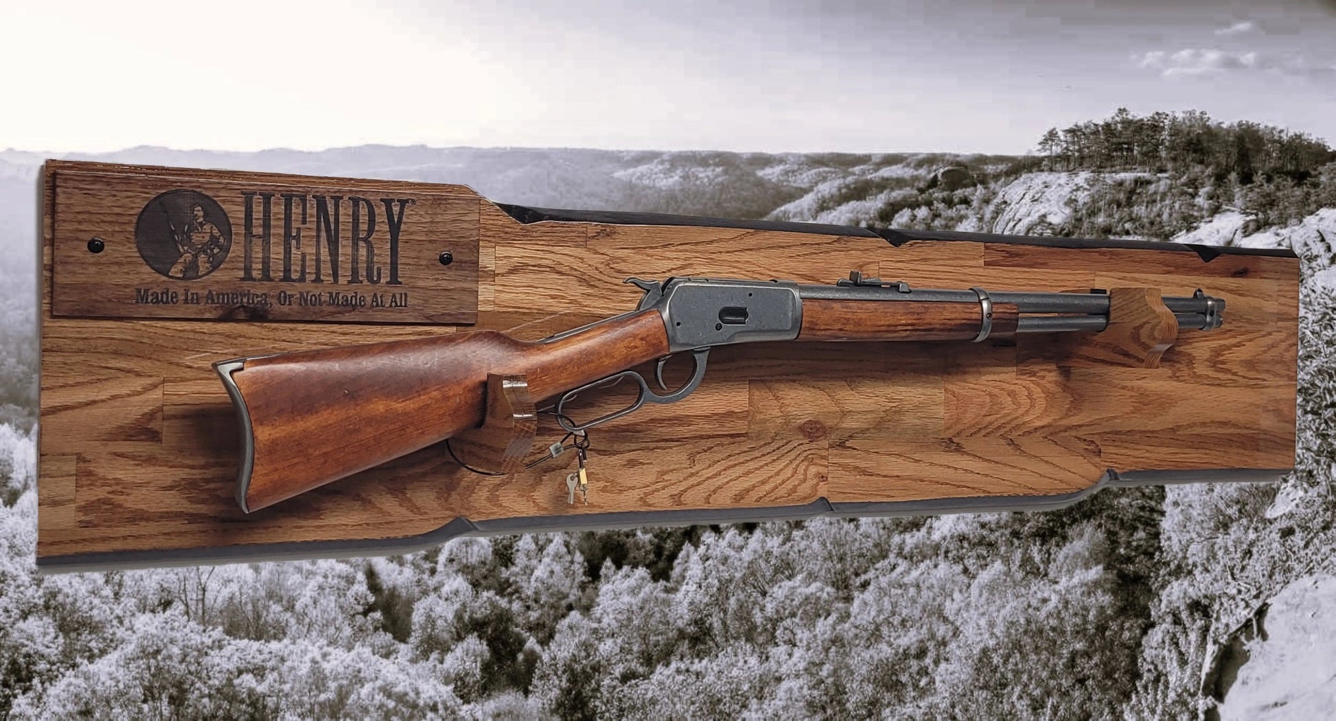 Walker Wood Gifts Gun Display Rustic Lever Action Henry Rifle Display Cabin Oak with Lock Collectors Gift