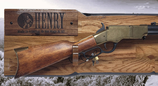 Walker Wood Gifts Gun Display Rustic Lever Action Henry Rifle Display Cabin Oak with Lock Collectors Gift
