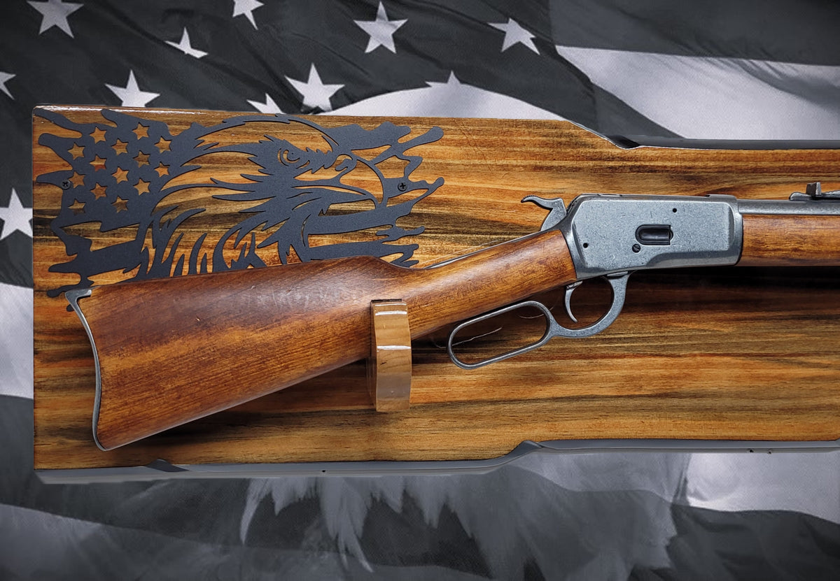 Walker Wood Gifts Gun Display Rustic Lever Action Wall Rifle Display Black Eagle Knotty Pine Faux Live Edge