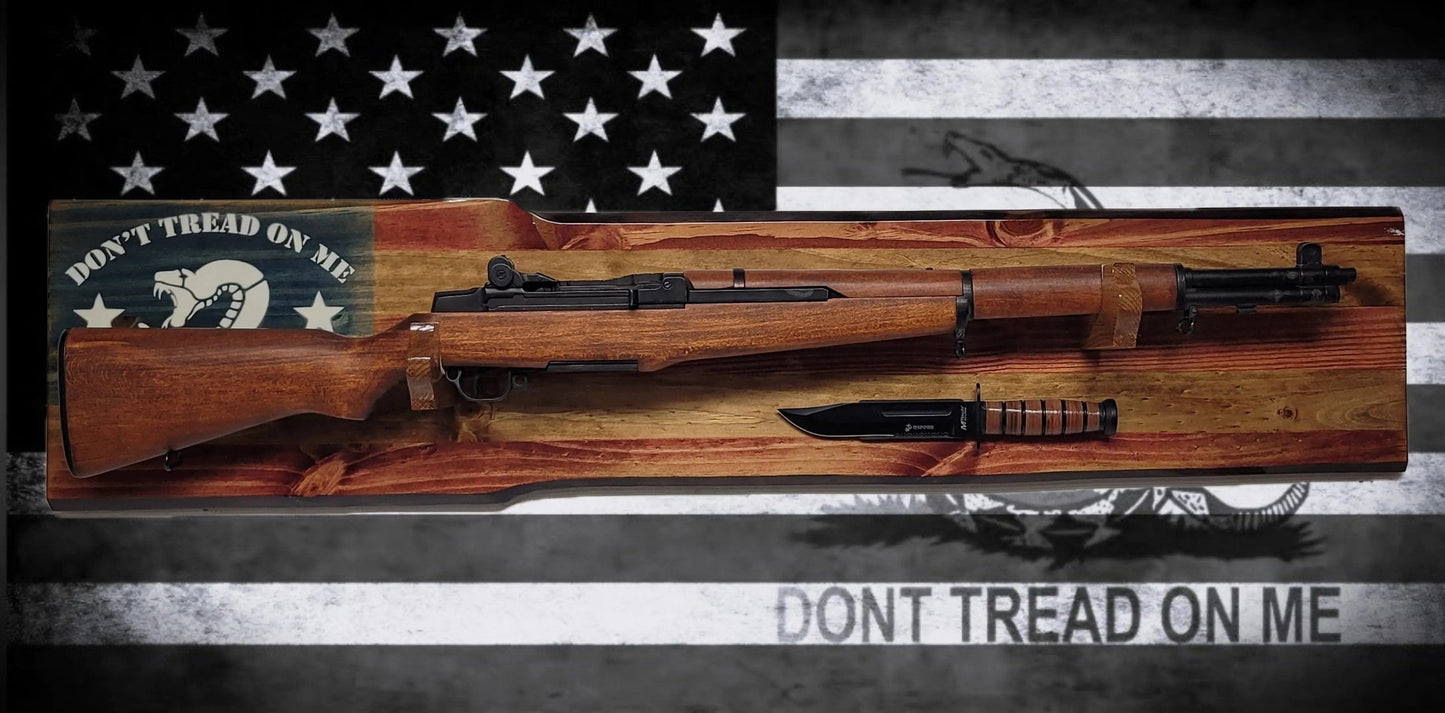 Walker Wood Gifts Gun Display Rustic Old Glory Don't Tread On Me M1 Garand Display Faux Live Edge Knotty Pine Cabin Décor Collectors Gift