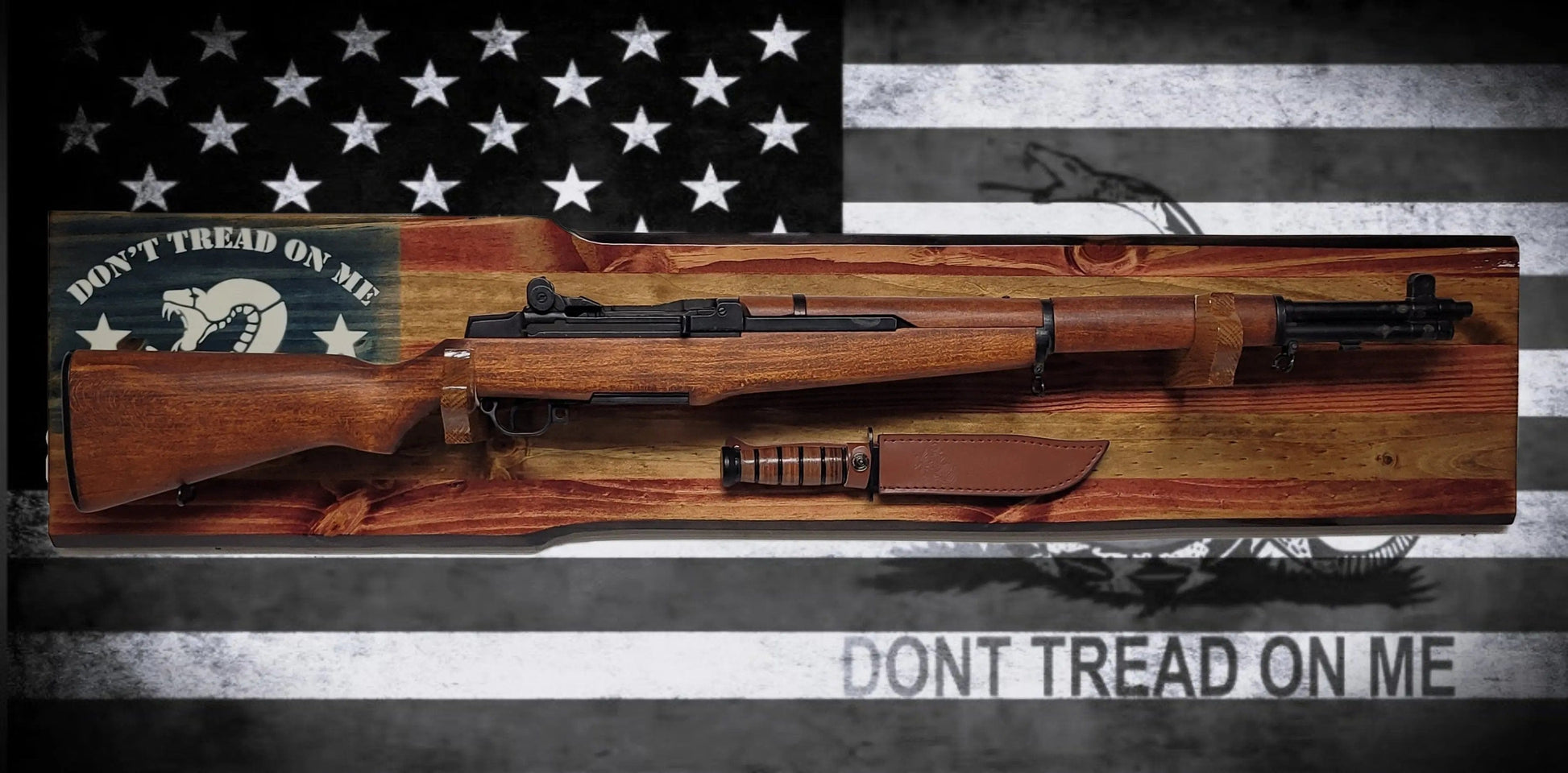 Walker Wood Gifts Gun Display Rustic Old Glory Don't Tread On Me M1 Garand Display Faux Live Edge Knotty Pine Cabin Décor Collectors Gift
