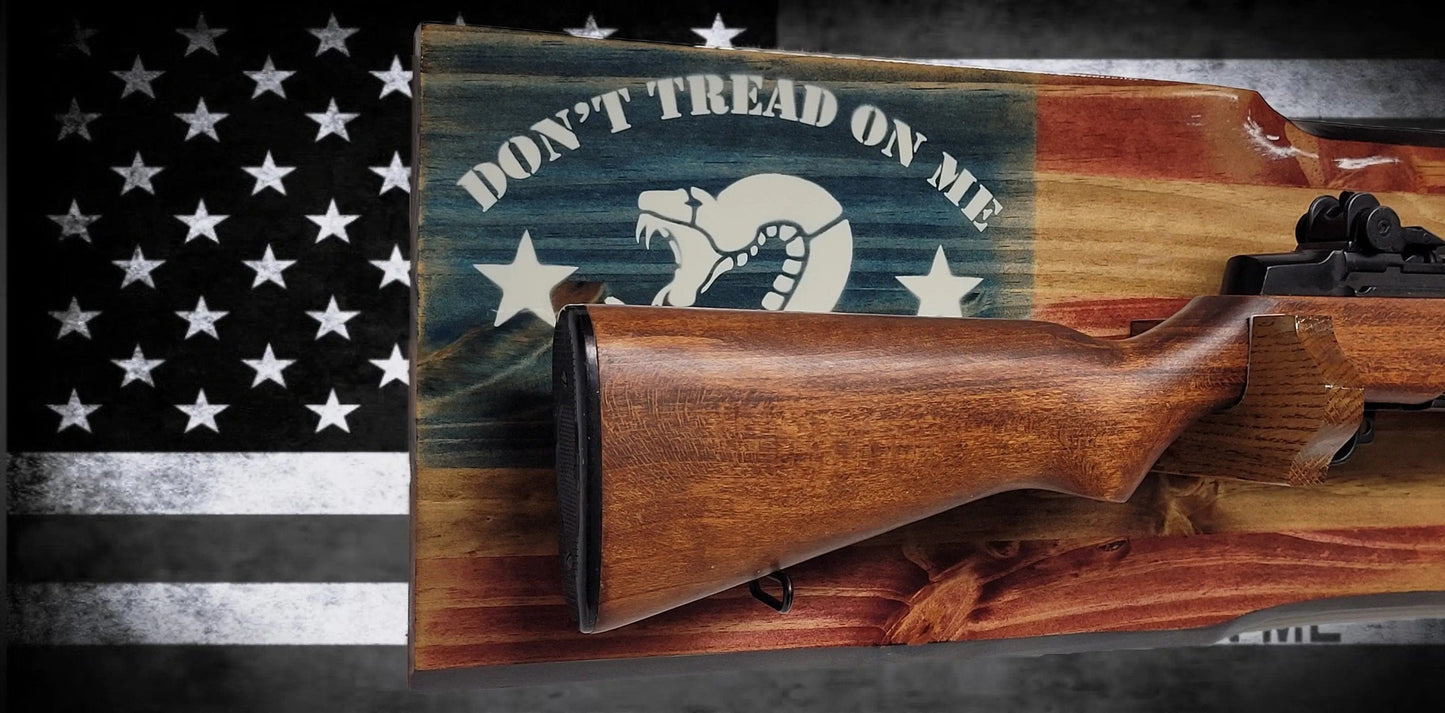 Walker Wood Gifts Gun Display Rustic Old Glory Don't Tread On Me M1 Garand Display Faux Live Edge Knotty Pine Cabin Décor Collectors Gift
