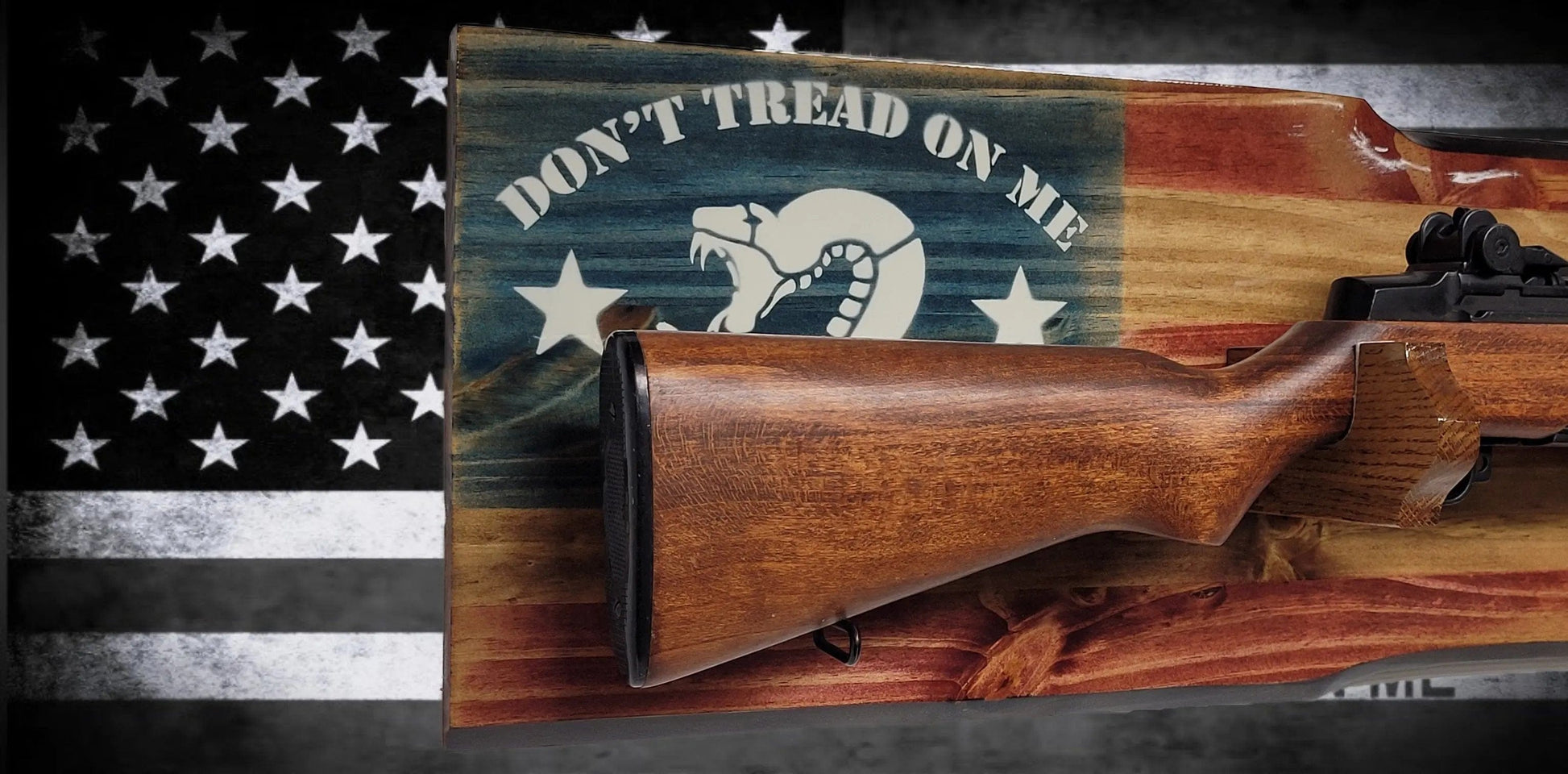 Walker Wood Gifts Gun Display Rustic Old Glory Don't Tread On Me M1 Garand Display Faux Live Edge Knotty Pine Cabin Décor Collectors Gift