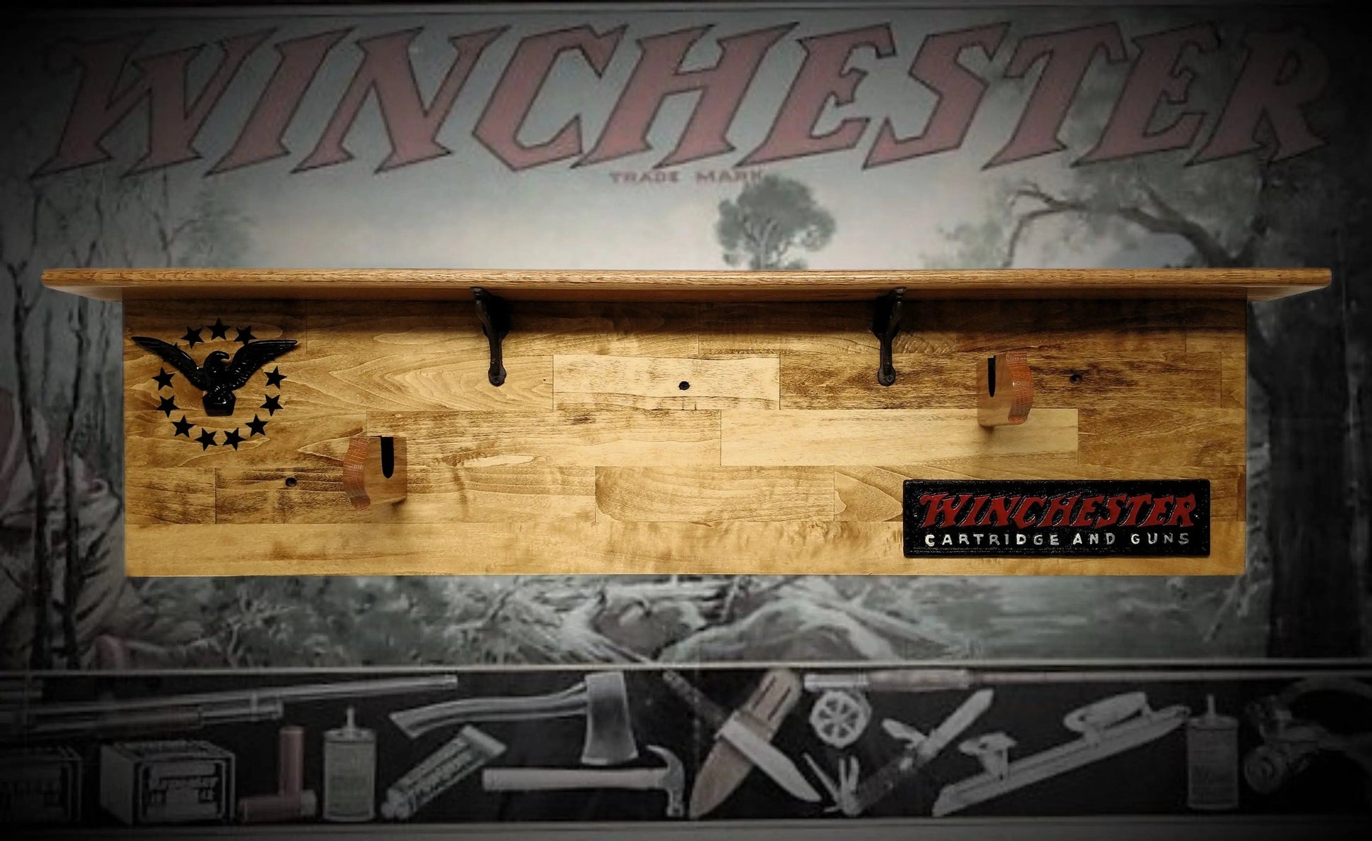 Walker Wood Gifts Gun Display Traditional 13 Star Eagle Winchester Aspen Lever Action Rifle Shelf Wall Display gift