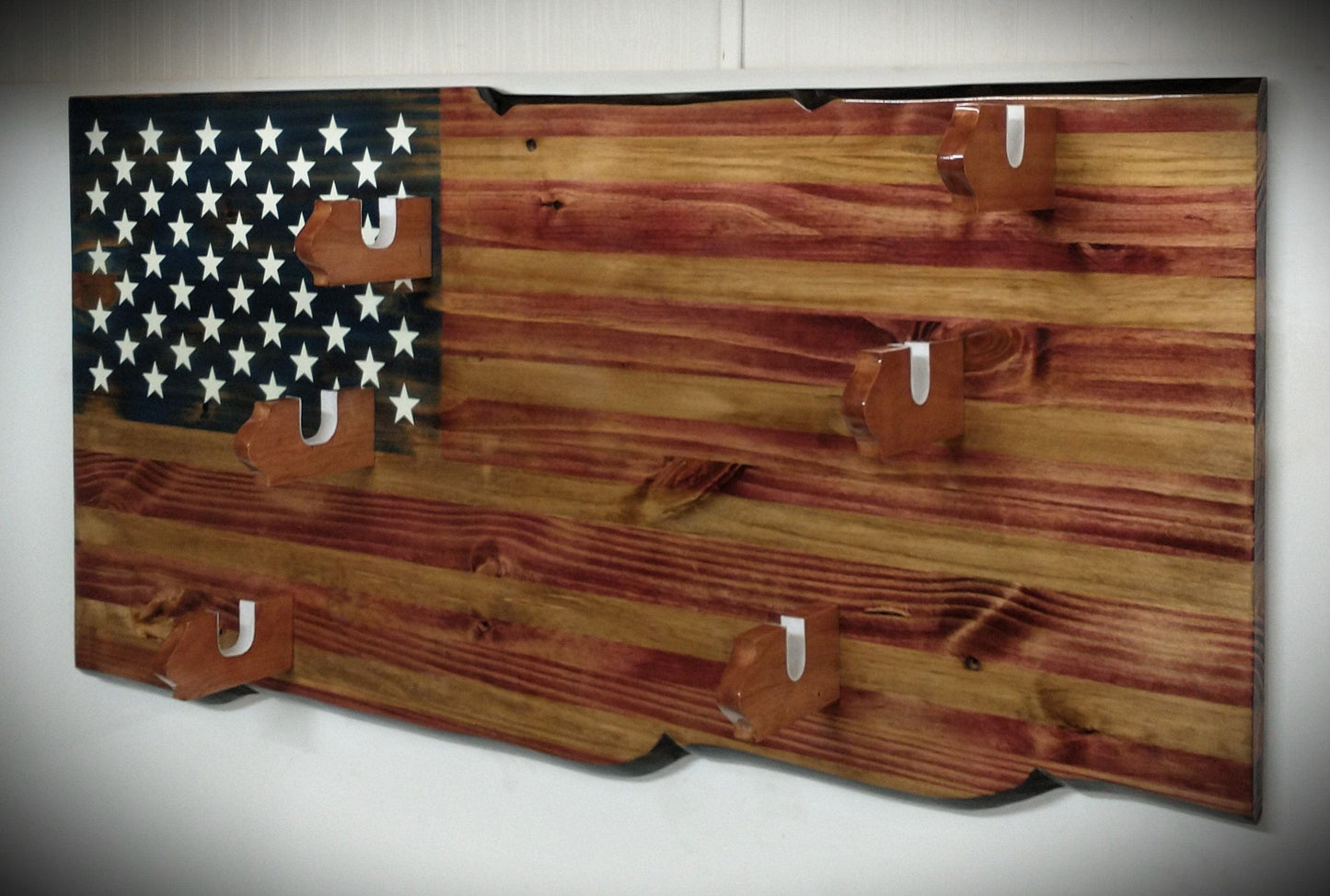 Walker Wood Gifts gun rack Rustic 3 Place Lever Action Old Glory Knotty Pine Rack Rifle Display Patriotic Collectors Gift