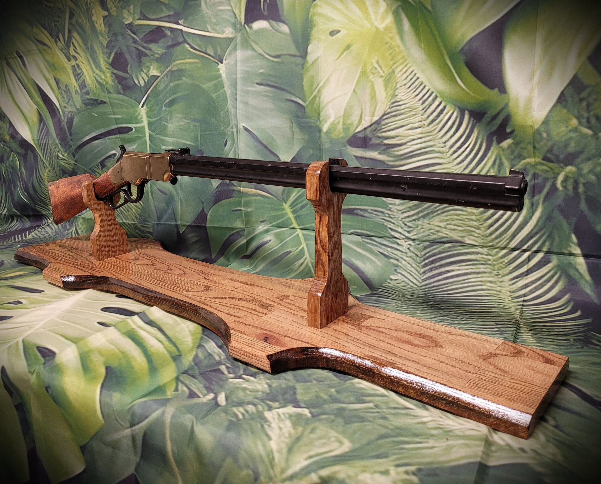 Walker Wood Gifts gun rack Rustic Faux Live Edge Oak Lever Action Rifle Stand Display Mantel Collector Gift