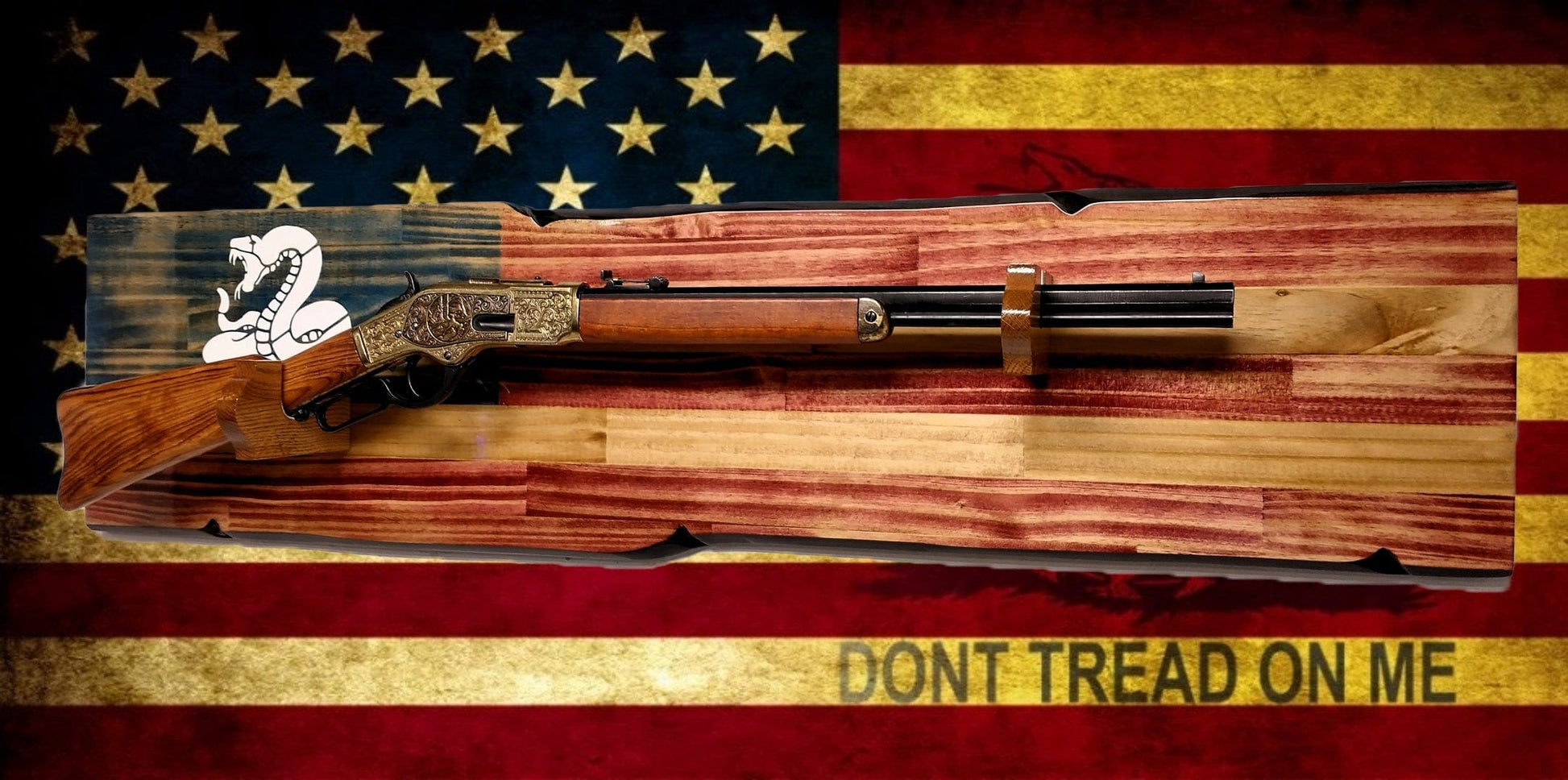 Walker Wood Gifts Rustic Don't Tread On Me Rifle Display Faux Live Edge Knotty Pine Gun Rack Décor Collectors Gift