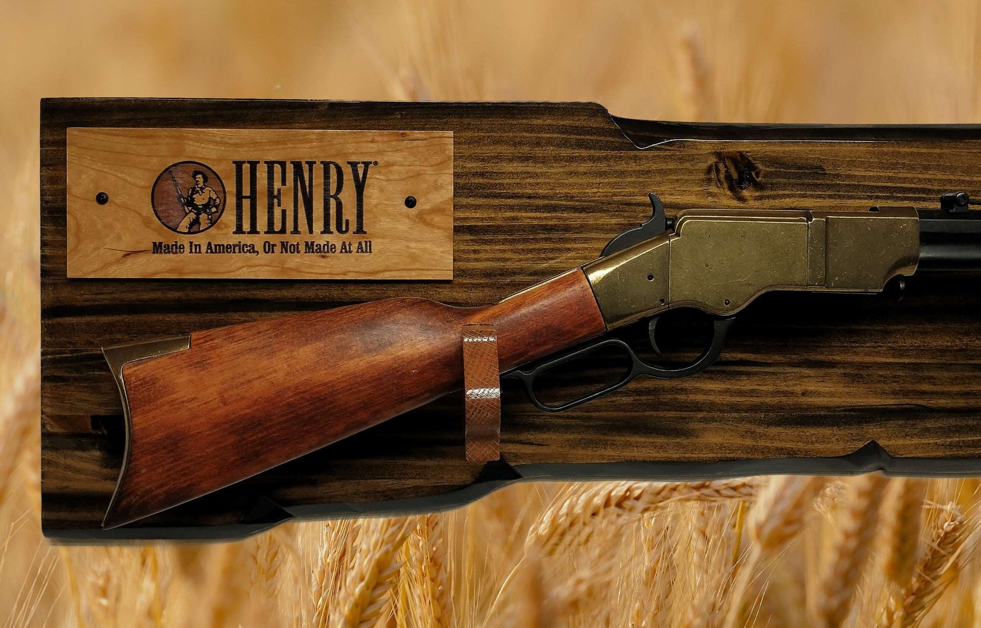 Walker Wood Gifts Rustic Henry Gun Rack Display For Lever Action Rifle Faux Live Edge Knotty Pine Cabin Décor Collectors Gift