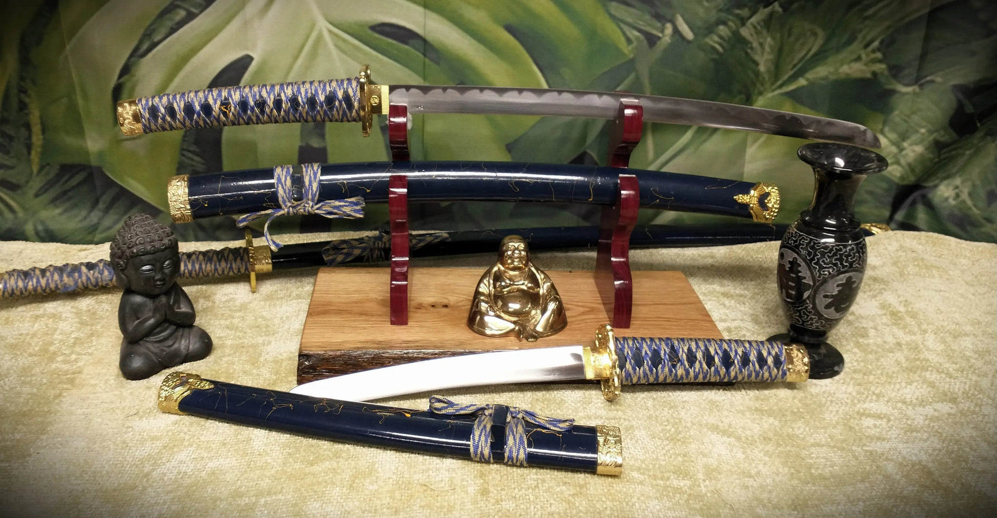 Walker Wood Gifts sword display Rustic Live Edge Sword and Sheath Oak Purple Heart Display Stand Samurai Military Collectors Gift