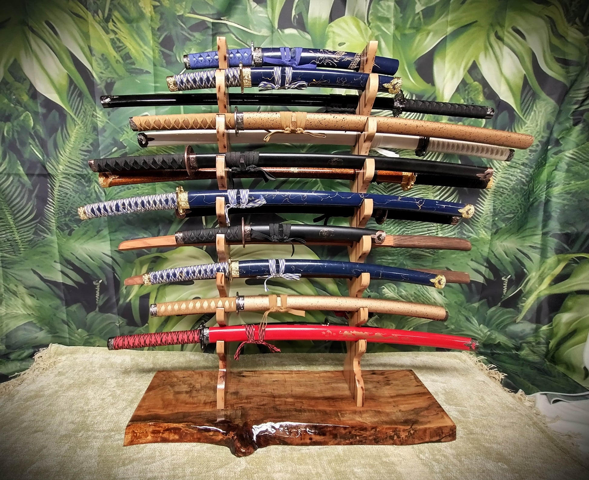 Walker Wood Gifts sword stands Live Edge 17 Tier Spalted Exotic Maple Katana Wakizashi Sword Stand Display Dojo Martial Arts Collectors Gift